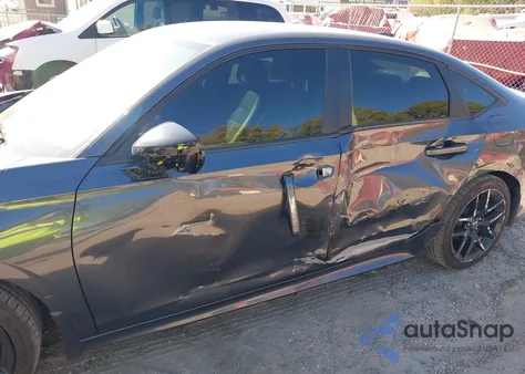 2024 Honda Civic Sport z USA, uszkodzony, nr VIN 2HGFE2F58RH556366